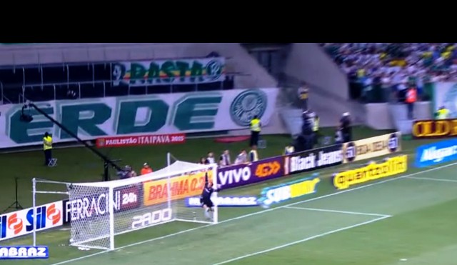 Com falha de Ceni, São Paulo perde feio para o Palmeiras: 3 a 0