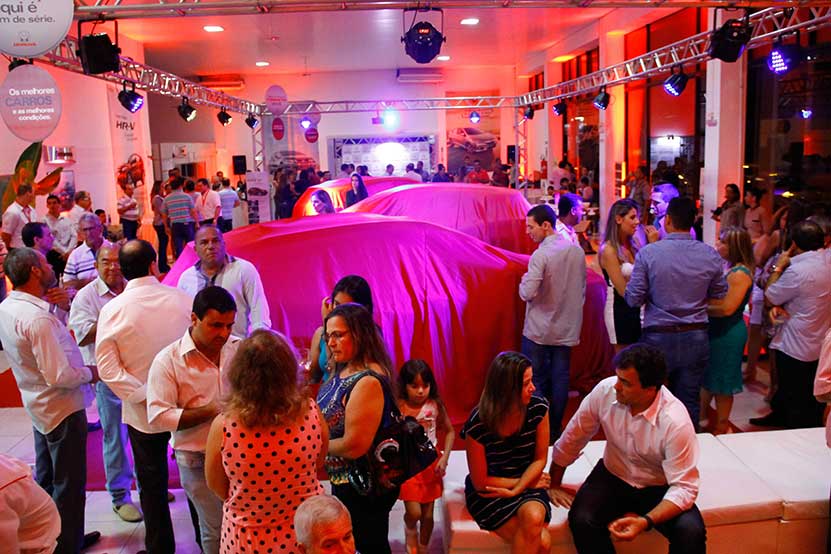 Em noite de festa, Endo Car apresenta novo Honda HR-V em Três Lagoas