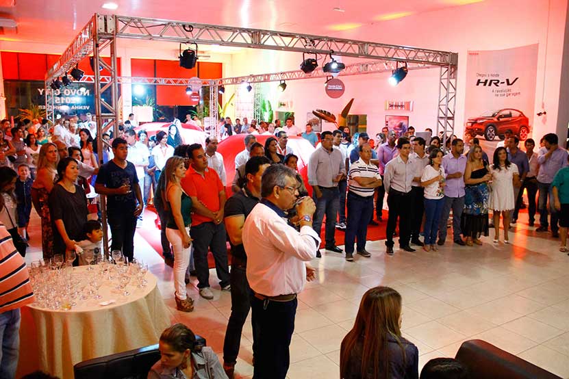 Em noite de festa, Endo Car apresenta novo Honda HR-V em Três Lagoas