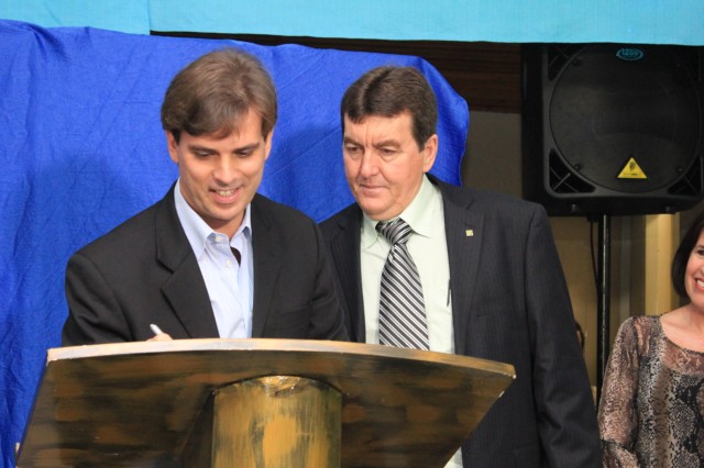 Posse da nova diretoria da Associação Comercial e Empresarial