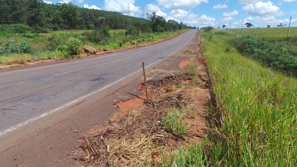 BR-262 está ponteada de trechos perigosos, entre Três Lagoas e Capital