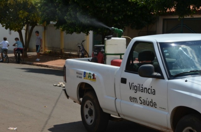 Mais de cinco mil estudantes e trabalhadores receberam orientações contra a Dengue