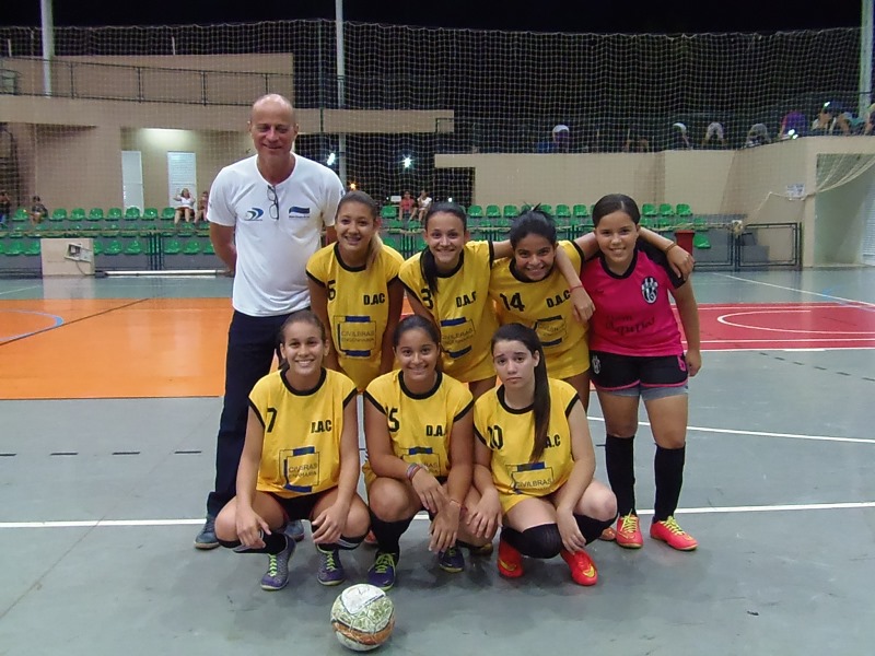 Equipes da escola JODAFI vencem as finais do futsal dos JETS