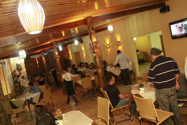 Inauguração do restaurante e chopperia Camalote