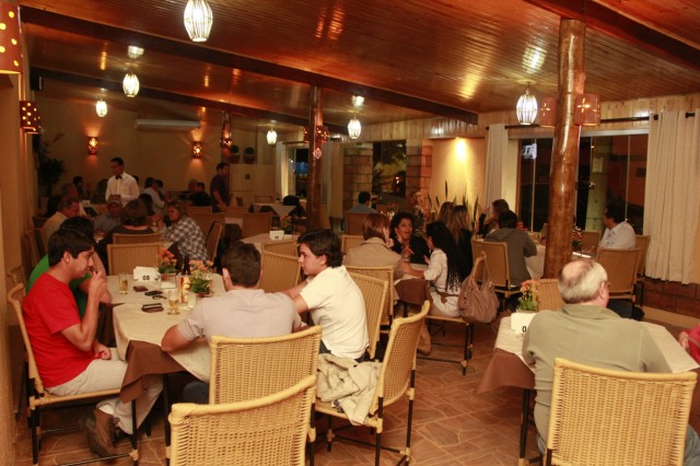 Inauguração do restaurante e chopperia Camalote