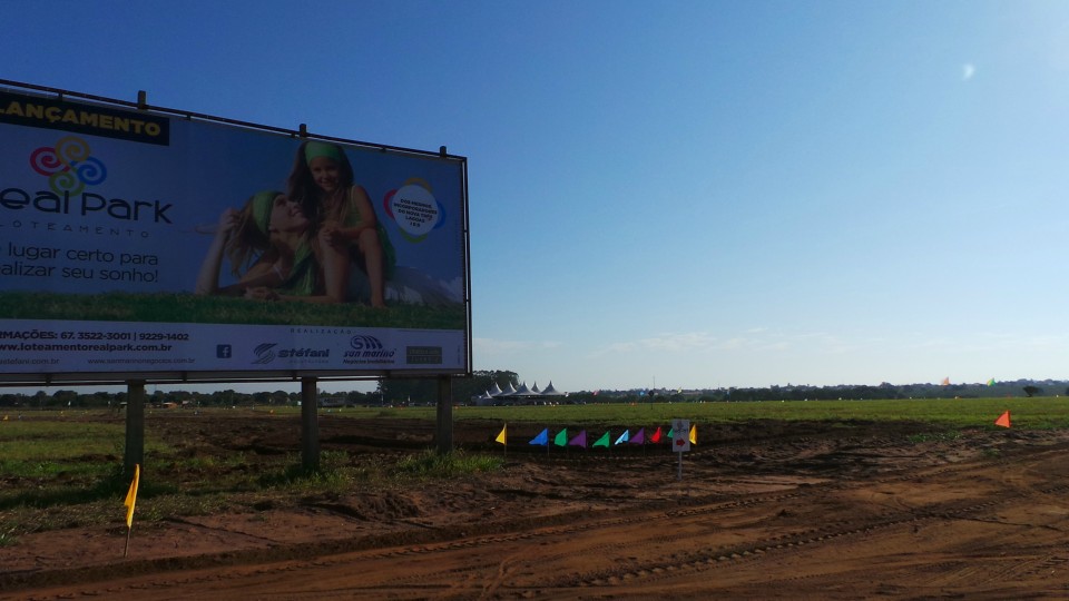 Em menos de 4 horas, 50% do loteamento Real Park são vendidos