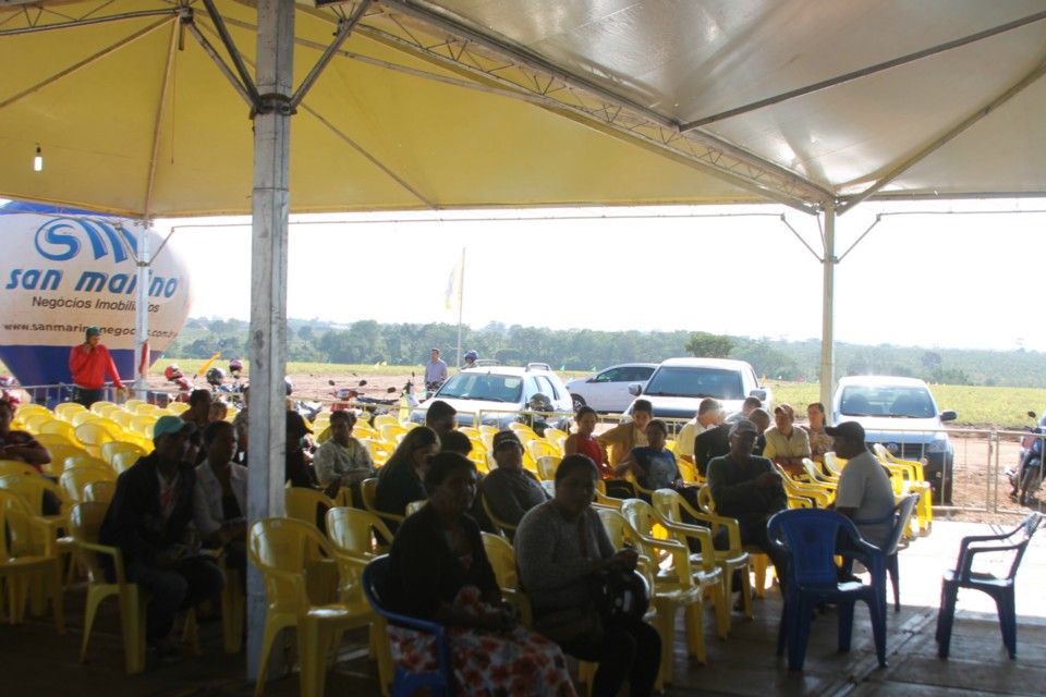 Em menos de 4 horas, 50% do loteamento Real Park são vendidos