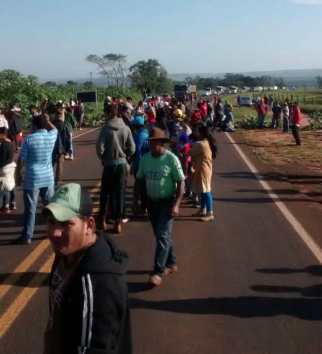 Movimentos sociais bloqueiam rodovias pelo Estado reivindicando por Reforma Agrária