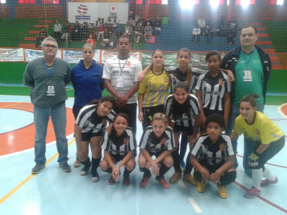 Equipes de futsal representam Três Lagoas nos JEMS