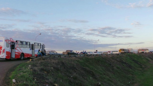 Três trabalhadores ficam feridos em acidente sobre a barragem do Jupiá