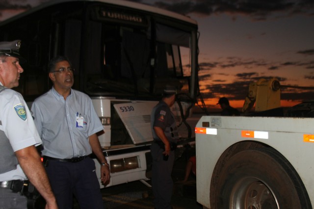 Três trabalhadores ficam feridos em acidente sobre a barragem do Jupiá