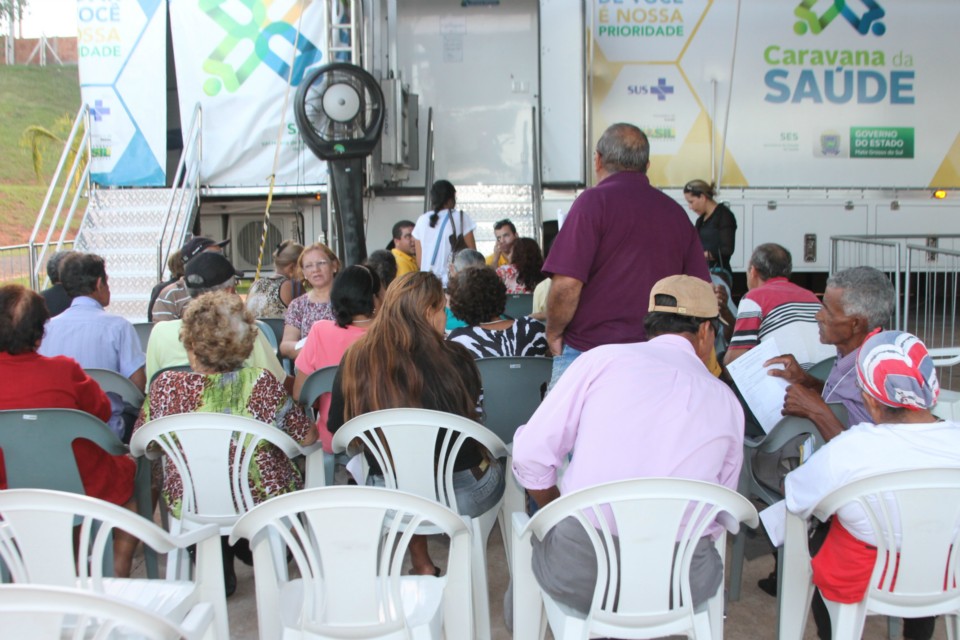 Caravana da Saúde atende mais de 1500 pessoas no 1º dia em Três Lagoas