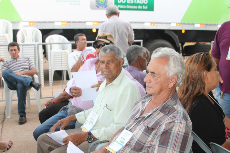 Caravana da Saúde atende mais de 1500 pessoas no 1º dia em Três Lagoas