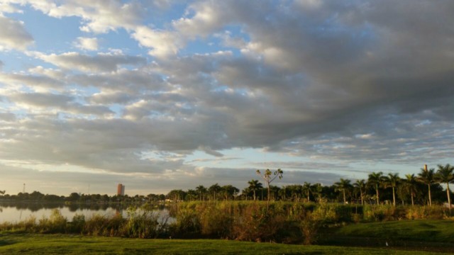 Previsão de sol com algumas nuvens para esta quarta-feira