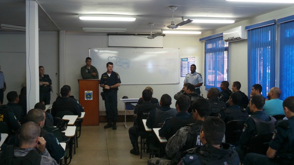 Com apoio aéreo PM deflagra Operação Cidade Tranquila em Três Lagoas Com apoio aéreo PM deflagra Operação Cidade Tranquila em Três Lagoas