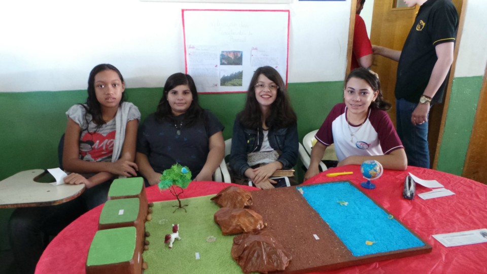 Feira de Ciência do Colégio Êxitus de Três Lagoas