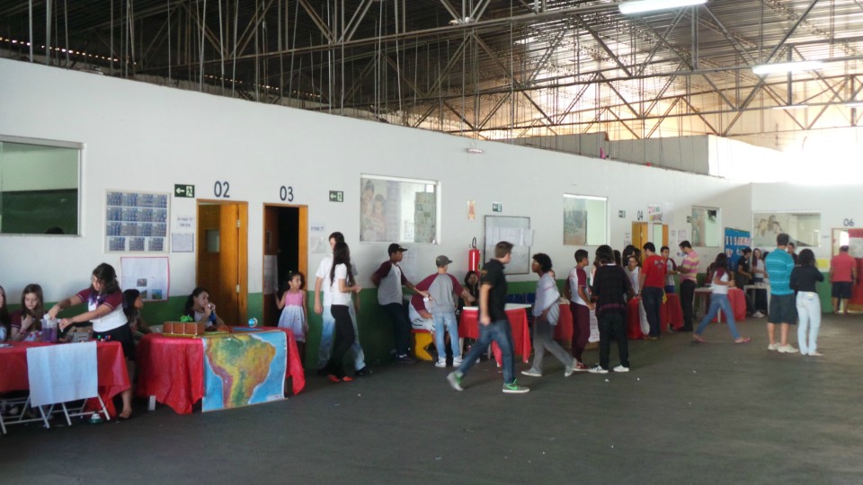 Feira de Ciência do Colégio Êxitus de Três Lagoas