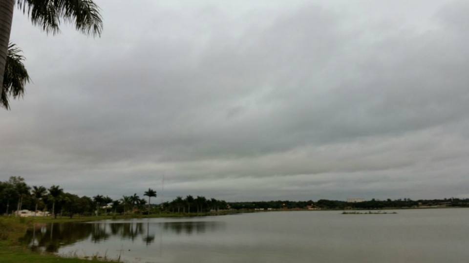 Sexta-feira inicia com tempo frio e céu nublado em Três Lagoas