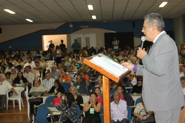 Conferência debate direitos e protagonismo do idoso na sociedade