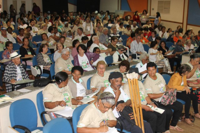 Conferência debate direitos e protagonismo do idoso na sociedade