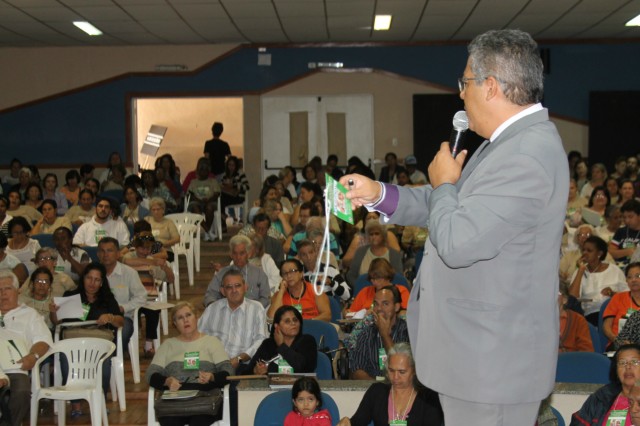 Conferência debate direitos e protagonismo do idoso na sociedade