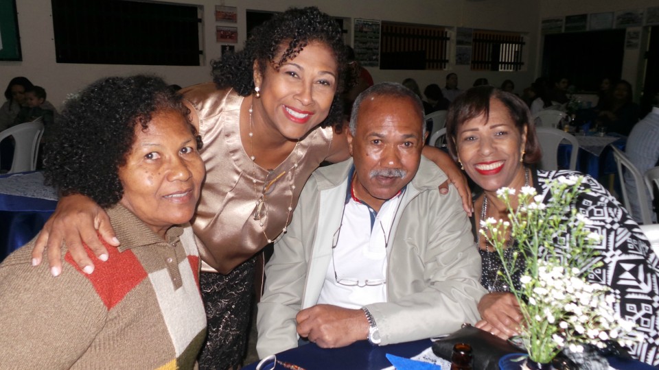 Cláudia comemora 50 anos com festa no Recanto do Galo Cláudia comemora 50 anos com festa no Recanto do Galo