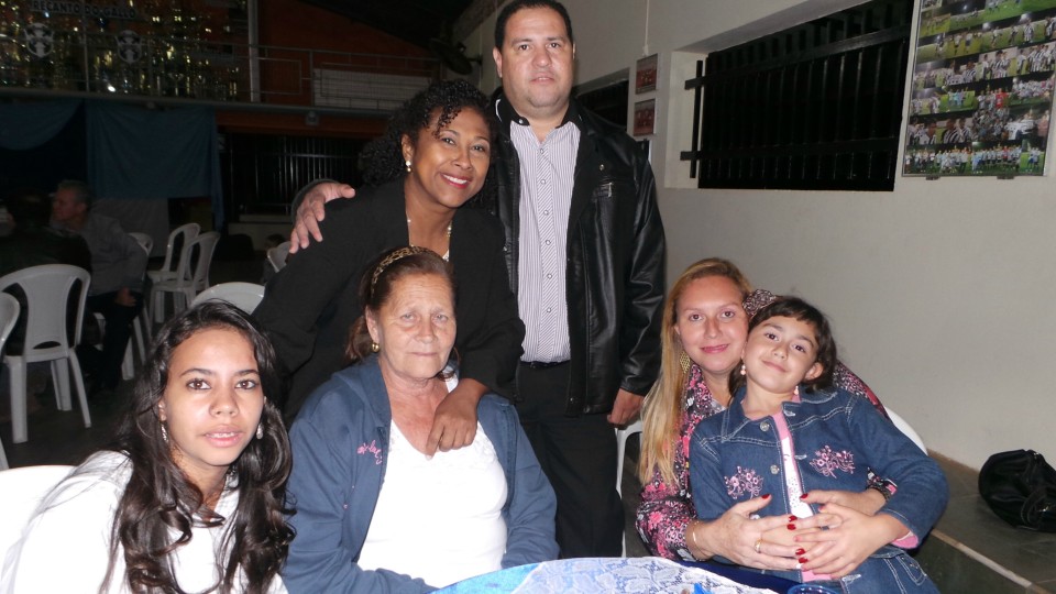 Cláudia comemora 50 anos com festa no Recanto do Galo Cláudia comemora 50 anos com festa no Recanto do Galo