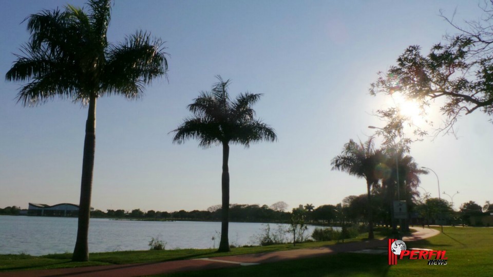 Previsão de sol com algumas nuvens, mas não chove em Três Lagoas