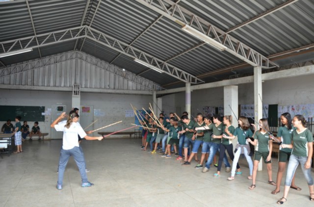 Escola Maria Eulália Vieira recebe atividades de encerramento da 2ª Semana da Juventude