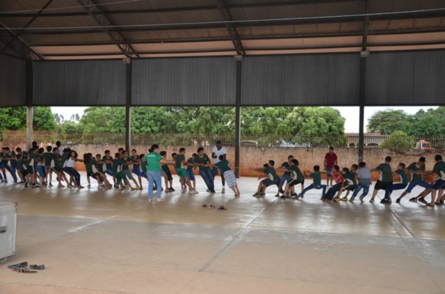 Escola Maria Eulália Vieira recebe atividades de encerramento da 2ª Semana da Juventude