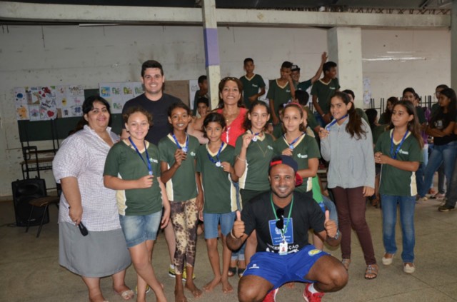 Escola Maria Eulália Vieira recebe atividades de encerramento da 2ª Semana da Juventude