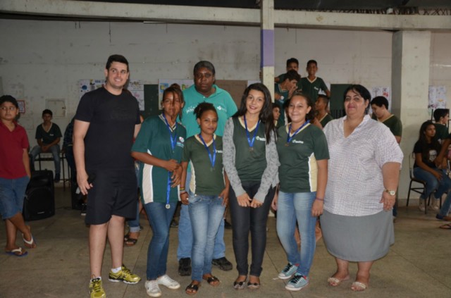 Escola Maria Eulália Vieira recebe atividades de encerramento da 2ª Semana da Juventude