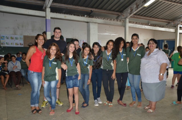 Escola Maria Eulália Vieira recebe atividades de encerramento da 2ª Semana da Juventude