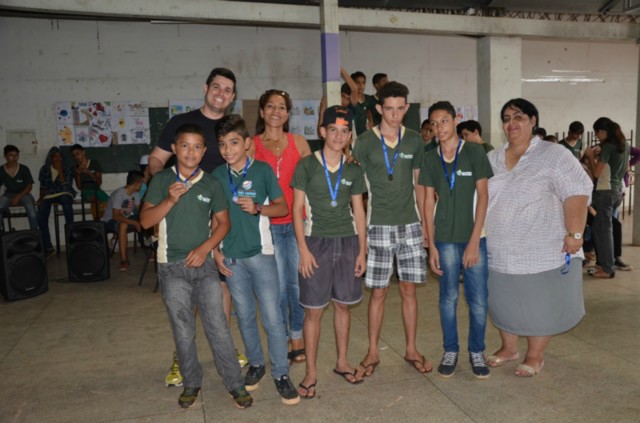 Escola Maria Eulália Vieira recebe atividades de encerramento da 2ª Semana da Juventude