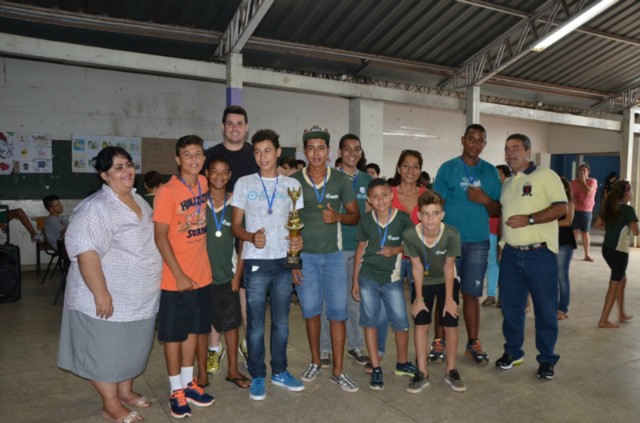 Escola Maria Eulália Vieira recebe atividades de encerramento da 2ª Semana da Juventude