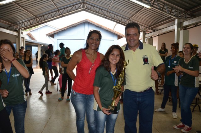 Escola Maria Eulália Vieira recebe atividades de encerramento da 2ª Semana da Juventude