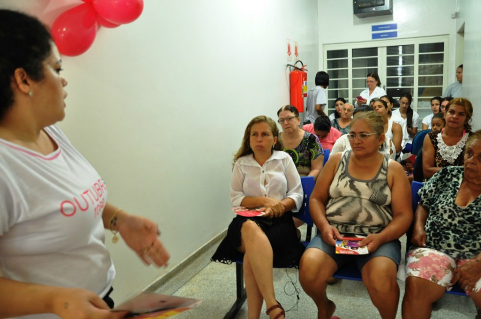 Distrito Arapuá recebe dia D da Campanha Outubro Rosa
