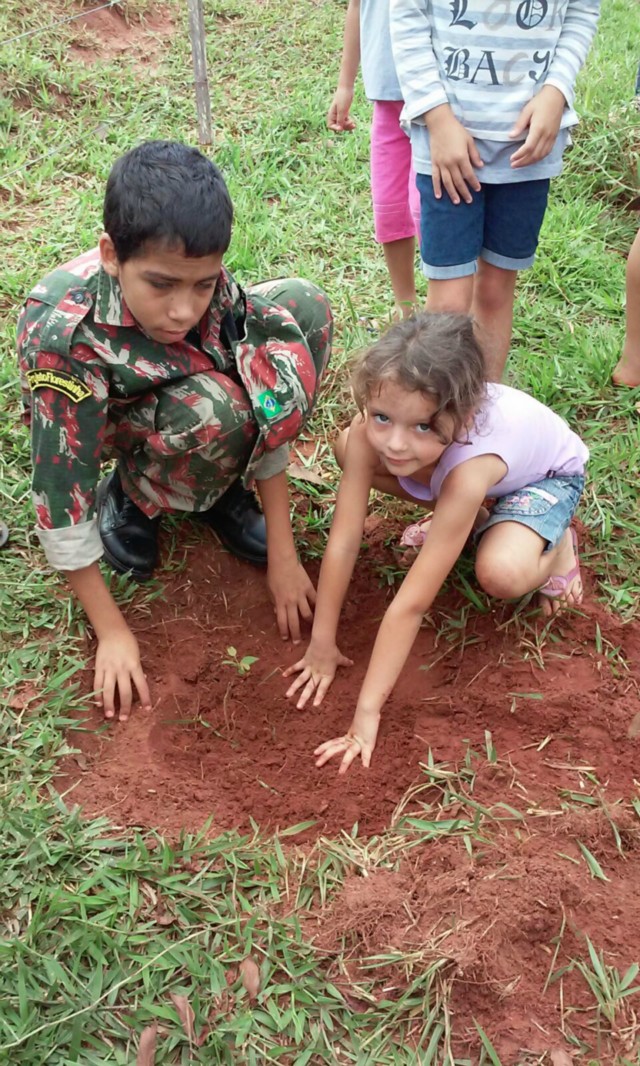 Projeto Florestinha realiza Educação Ambiental em escolas rurais