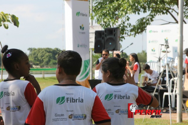 Após lançamento do Projeto Horizonte 2, pista de caminhada é inaugurada pela Fibria