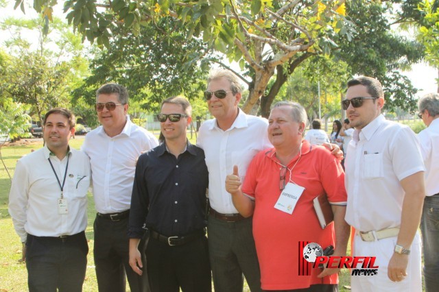 Após lançamento do Projeto Horizonte 2, pista de caminhada é inaugurada pela Fibria