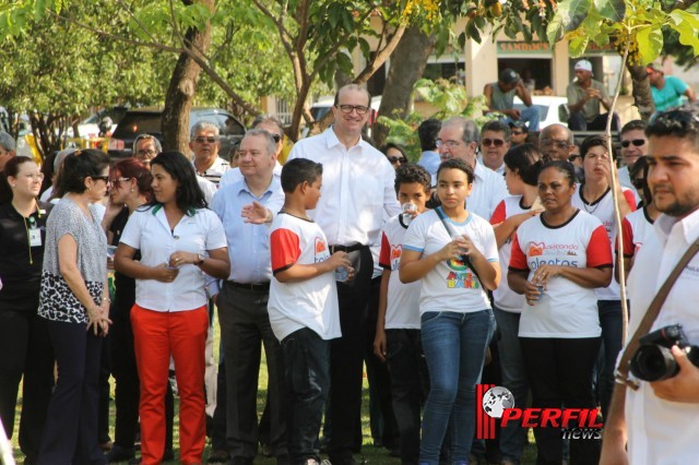 Após lançamento do Projeto Horizonte 2, pista de caminhada é inaugurada pela Fibria