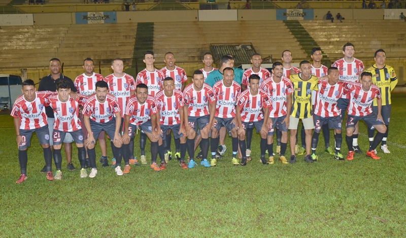 Arapuá conquista título de campeão de Futebol Amador do Centenário