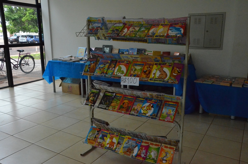 10ª Feira do Livro teve início nesta terça-feira, na Biblioteca Municipal “Rosário Congro”