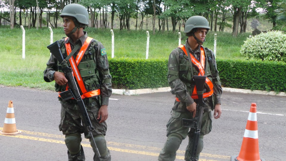 Exército realiza treinamento de segurança em usinas do MS e SP