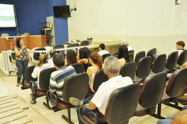 Profissionais da Saúde participam de workshop sobre combate à Dengue