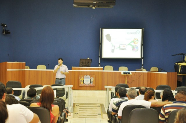 Profissionais da Saúde participam de workshop sobre combate à Dengue