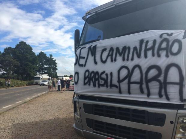 Caminhoneiro que bloquear estrada será multado