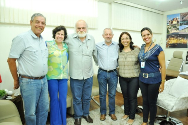 Prefeita recebe visita de representantes de Qualidade Hospitalar