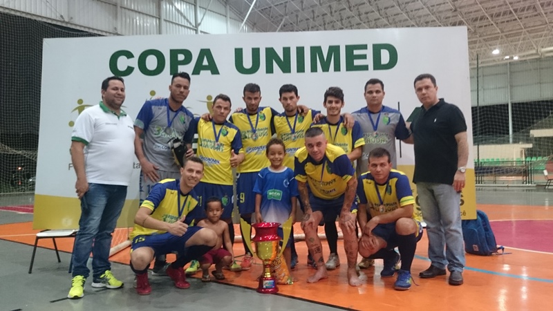 Pantanauto/Loja Marisa é o campeão do futsal masculino da 15ª Copa Unimed