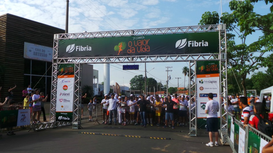 Corrida "O Valor da Vida" arrecada mais de quatro toneladas de alimentos